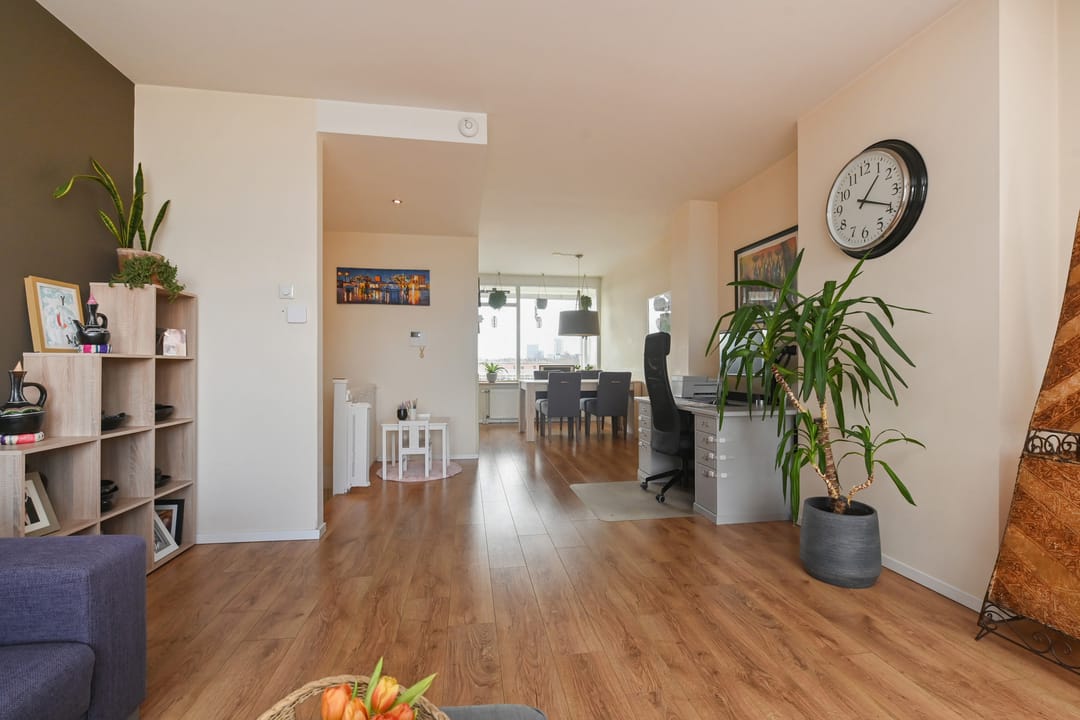 Photo 16 of Marcellus Emantslaan 65