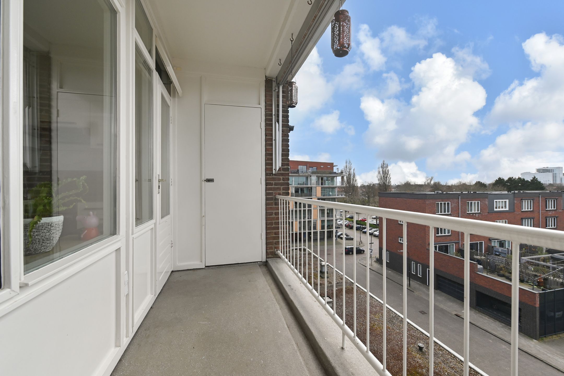 Photo 21 of Marcellus Emantslaan 65