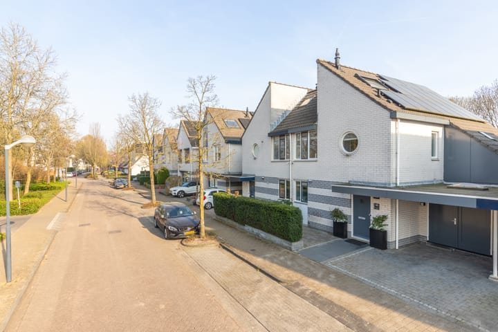 Foto 31 van Prof.Mr. P.J. Oudstraat 40