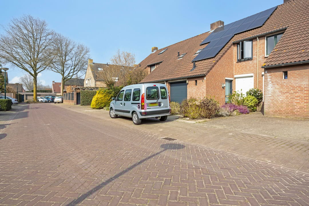 Photo 23 of Lavengang 19