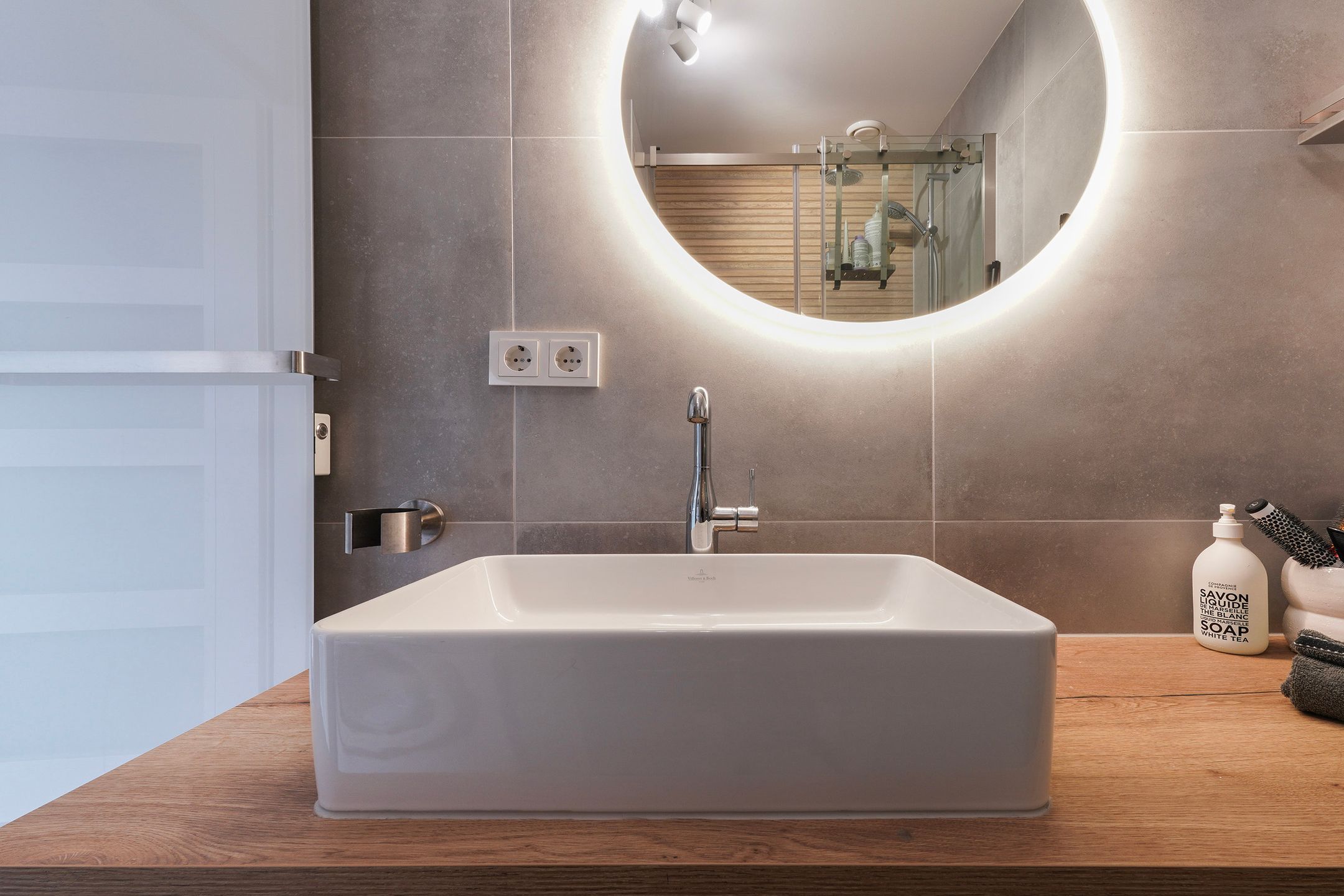 Foto 33 van Frederik Hendrikhof 47