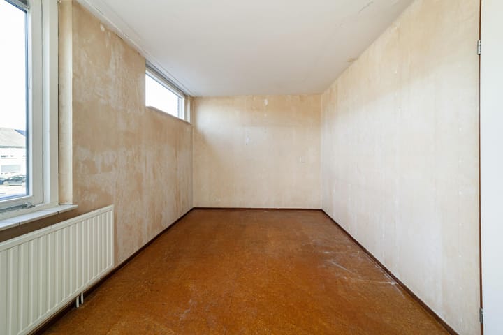 Foto 16 van Helmondstraat 12