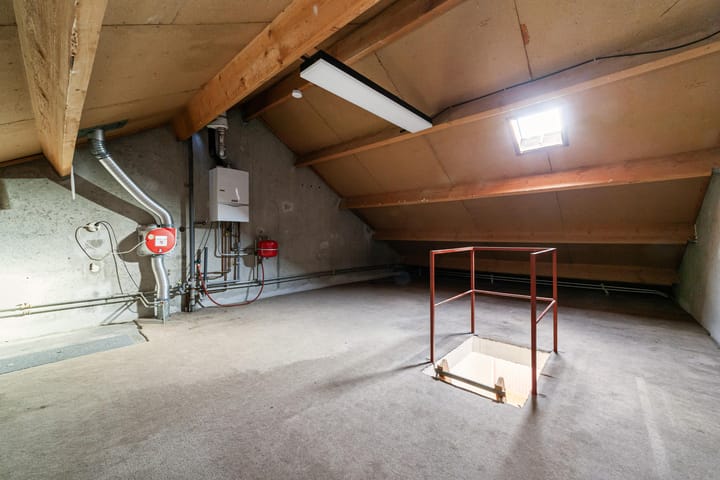 Foto 24 van Helmondstraat 12