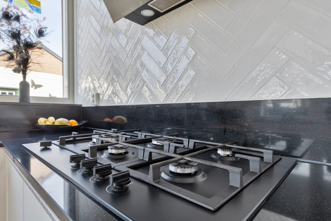 Photo 16 of Schoolstraat 10