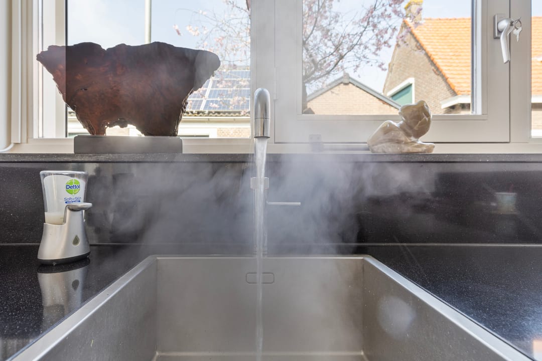 Photo 17 of Schoolstraat 10