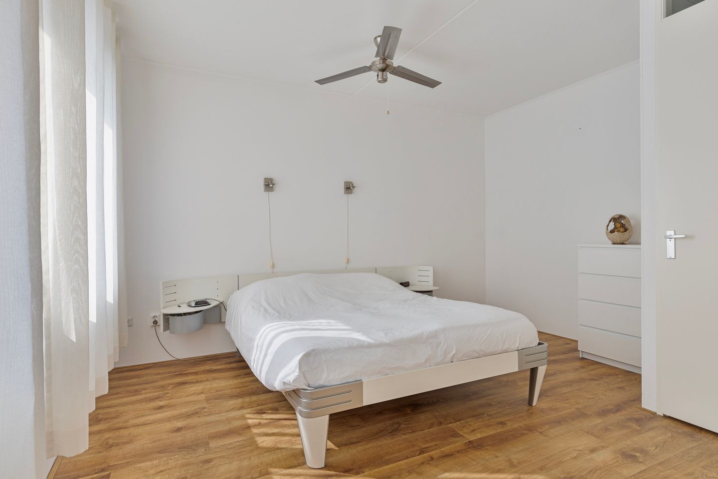 Photo 19 of Schoolstraat 10