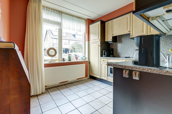 Foto 14 van Bothastraat 9