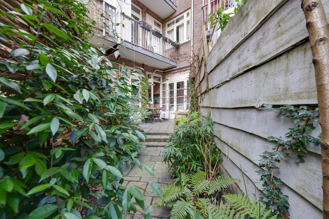 Photo 23 of Vechtstraat 124-H