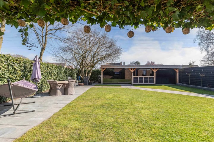 Foto 2 van Fluessen 1