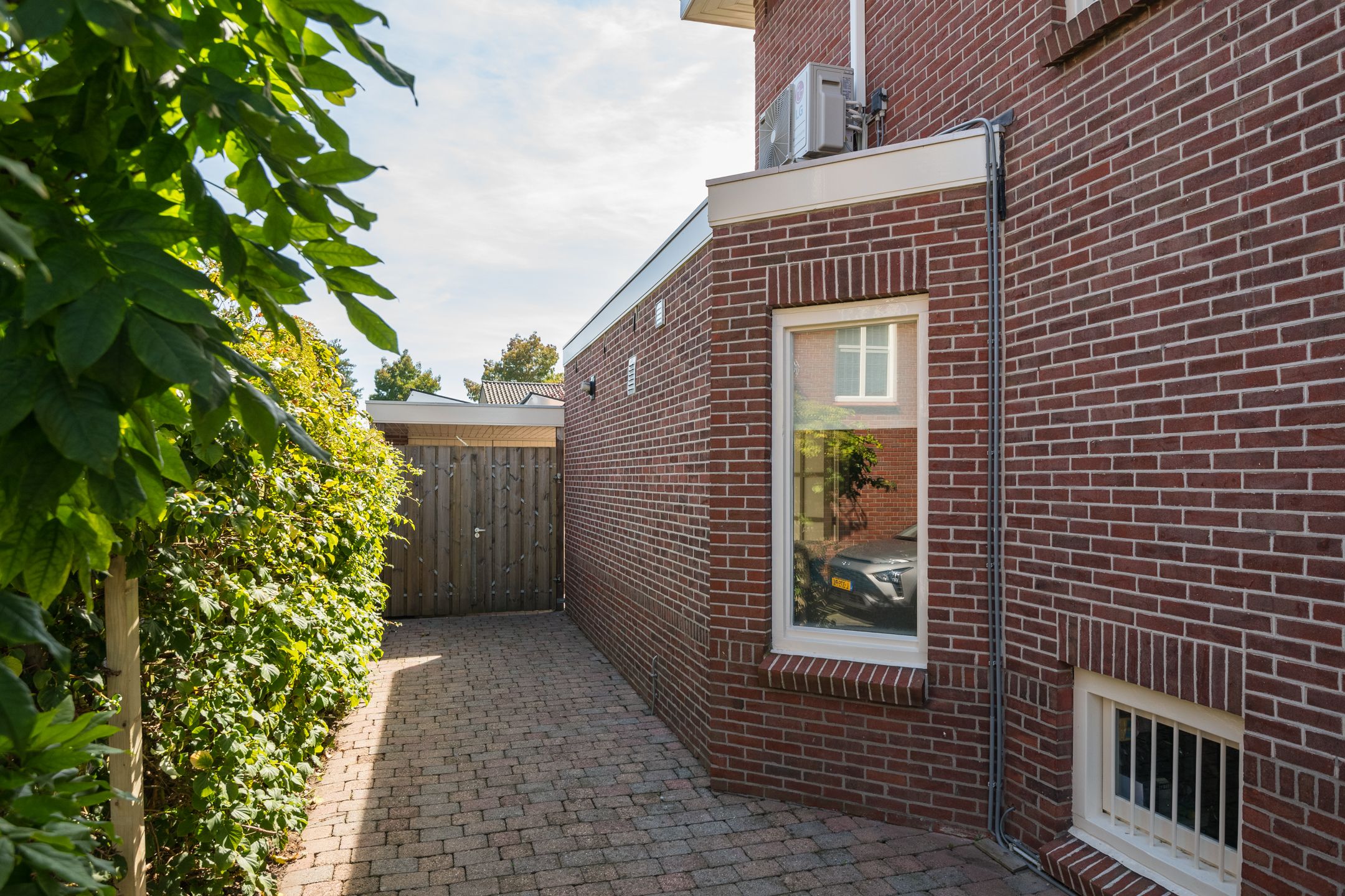 Foto 9 van Generaal Berenschotweg 62