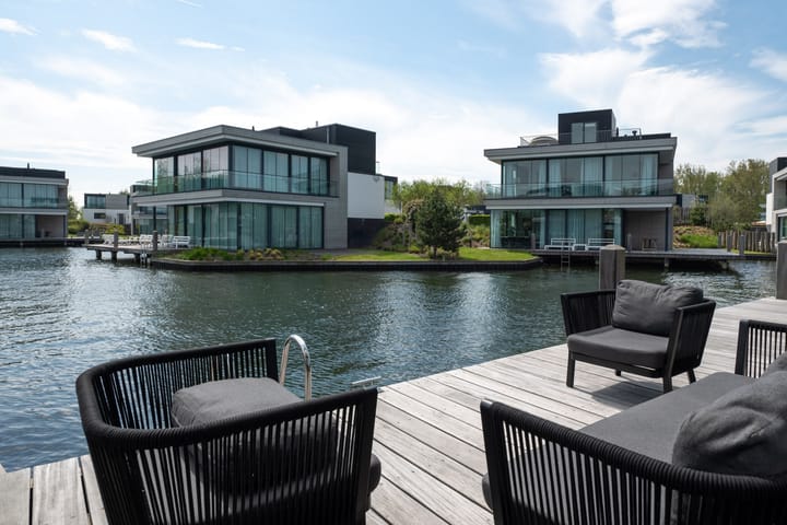 Photo 8 of Wilhelminapolderweg 18