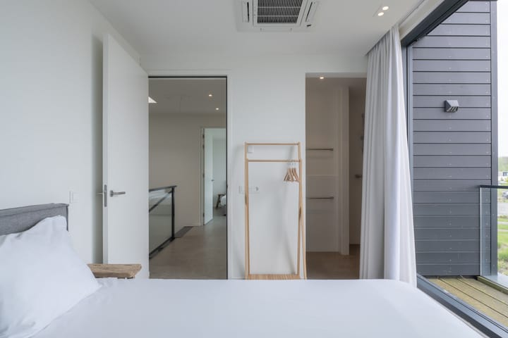 Photo 44 of Wilhelminapolderweg 18