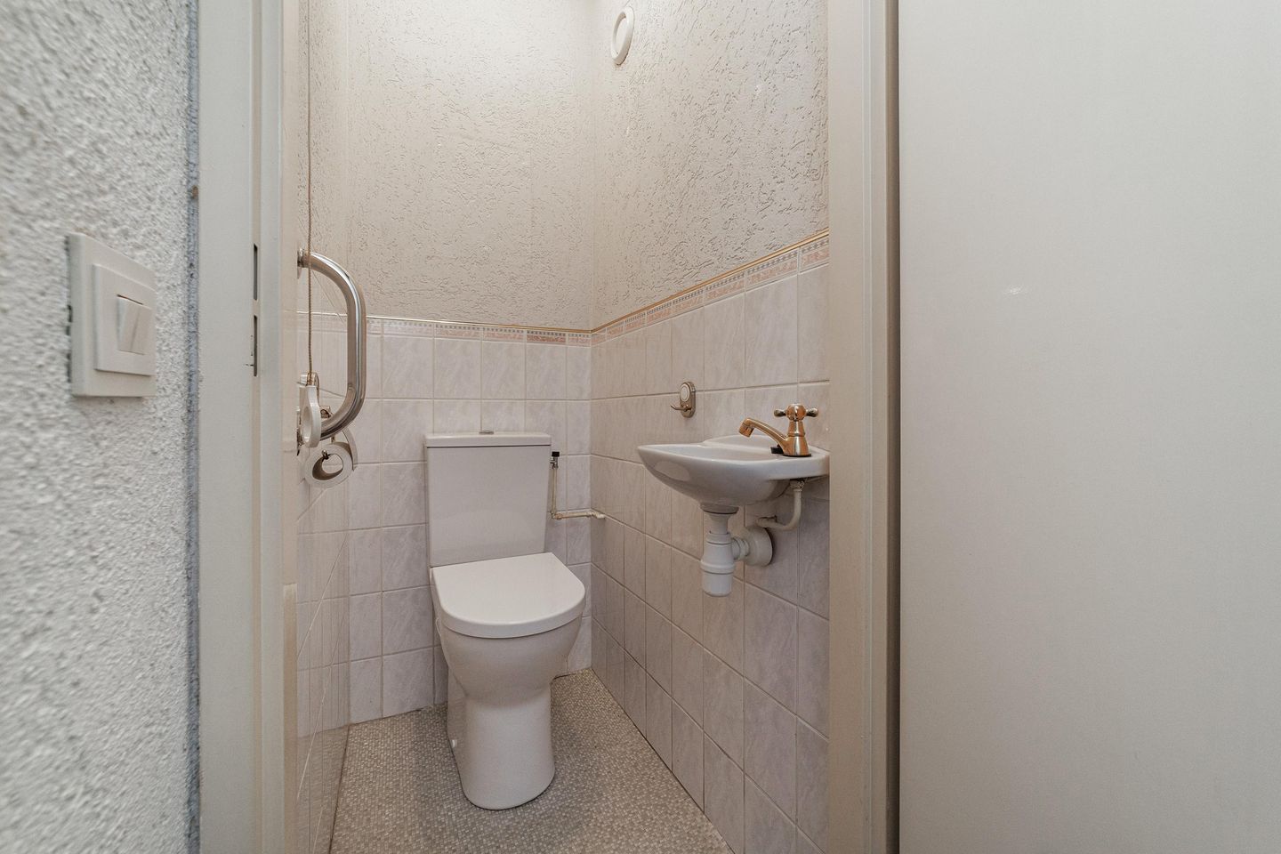 Photo 4 of Gronsveldstraat 26