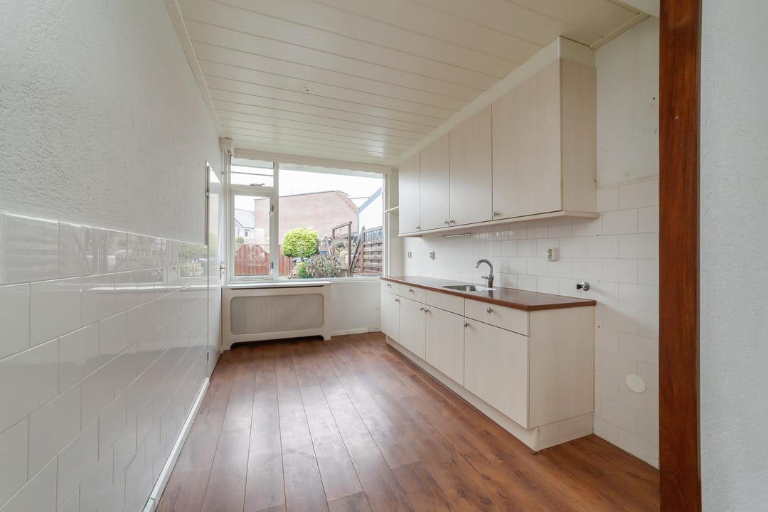 Photo 11 of Gronsveldstraat 26