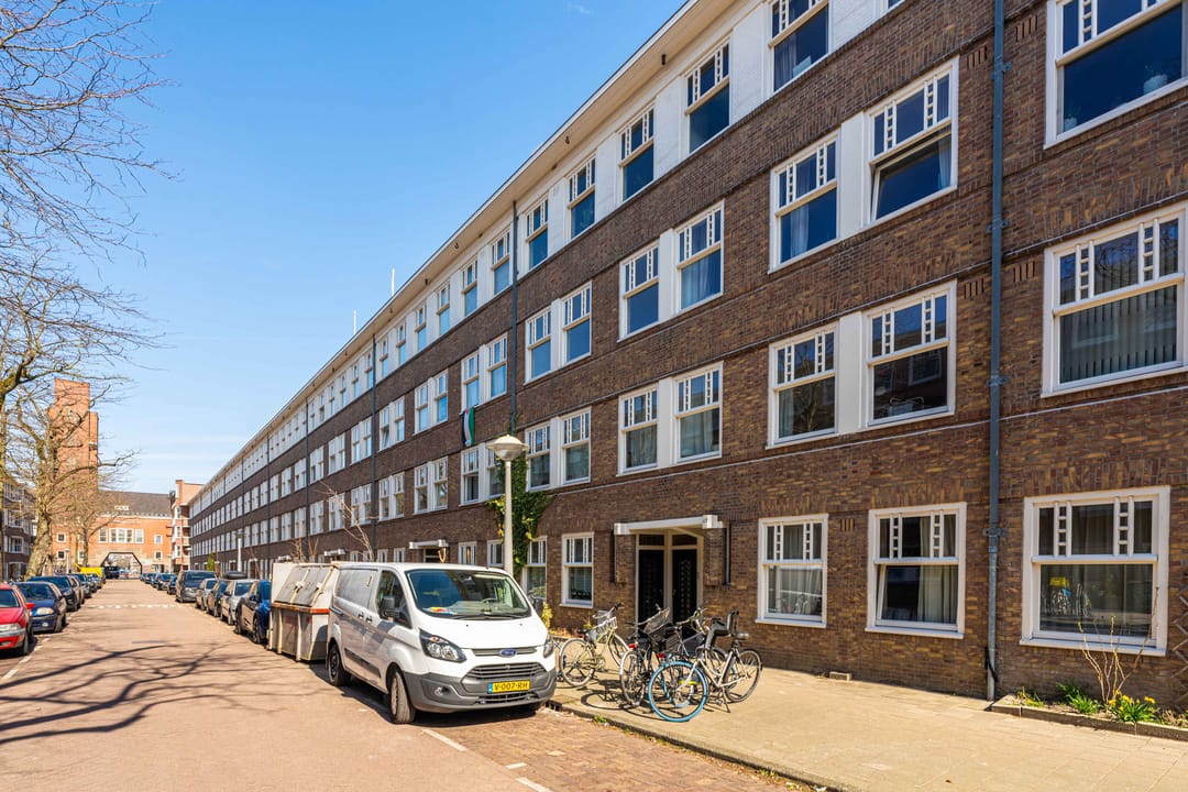 Photo 1 of Van Spilbergenstraat 122-2