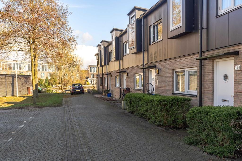 Foto 2 van Walter Kollolaan 194