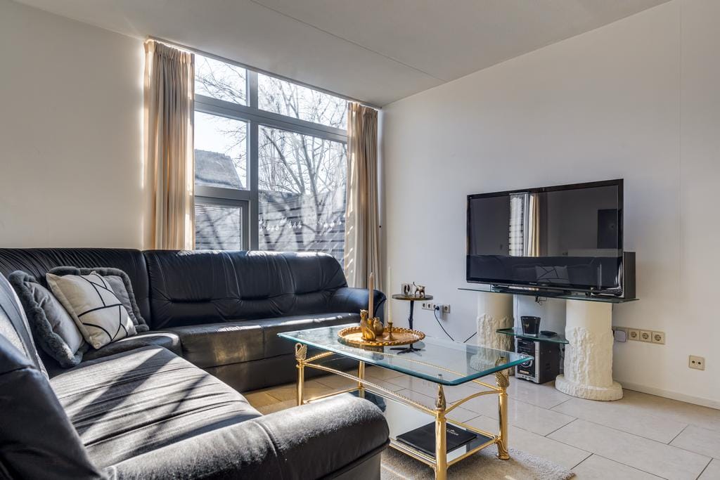 Foto 11 van Walter Kollolaan 194