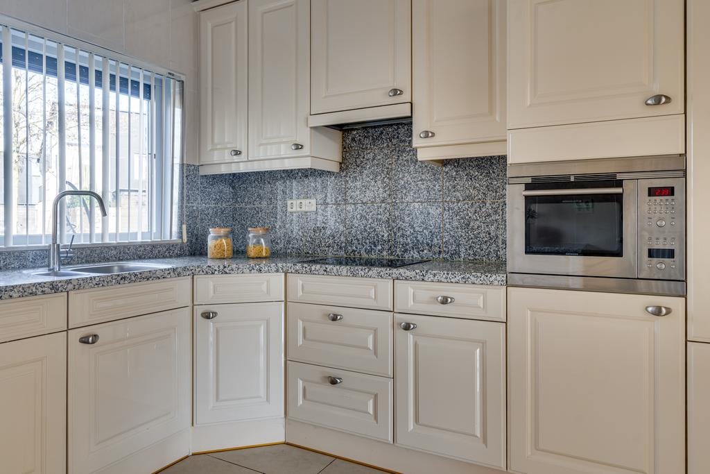 Foto 20 van Walter Kollolaan 194