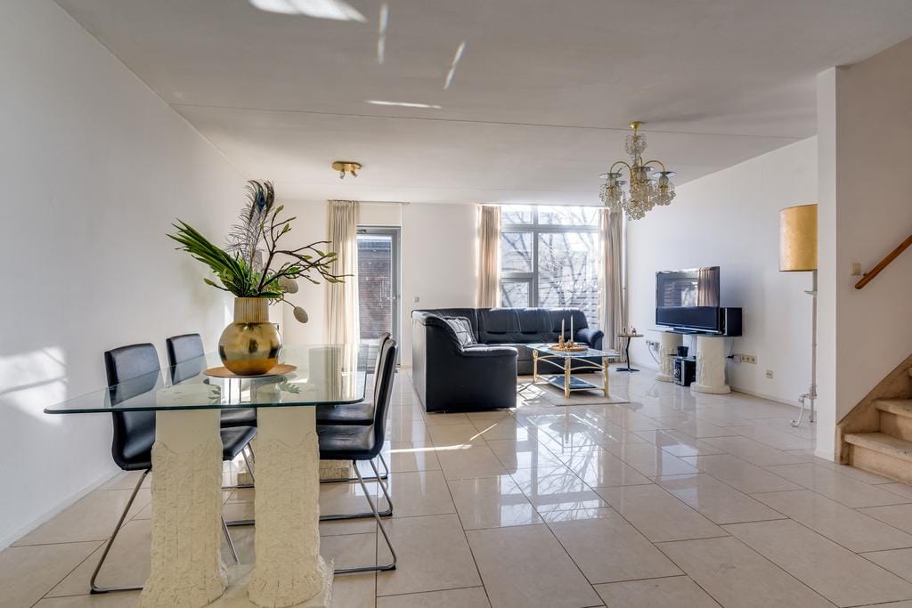 Foto 21 van Walter Kollolaan 194