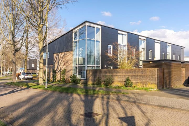 Foto 32 van Walter Kollolaan 194