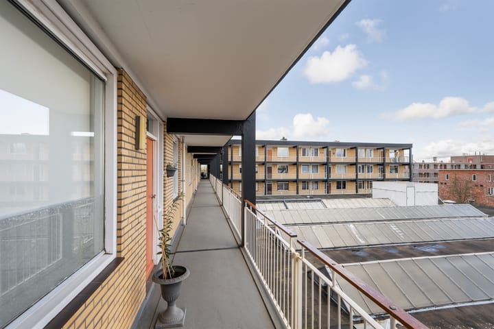 Photo 26 of Mgr. W.M. Bekkerslaan 12