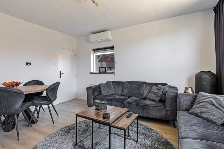 Foto 13 van Minervastraat 82