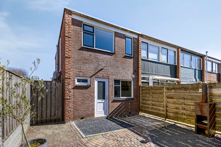 Foto 26 van Minervastraat 82