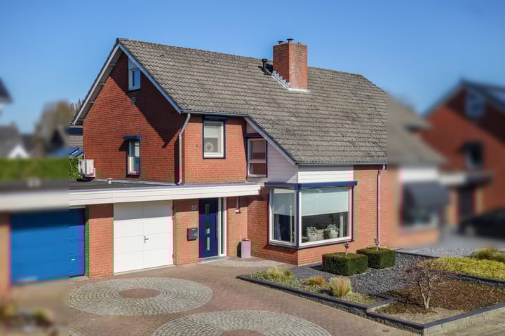 Foto 2 van Burgemeester Moorenstraat 32