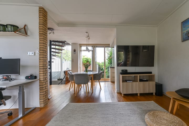 Foto 11 van Marnixstraat 59