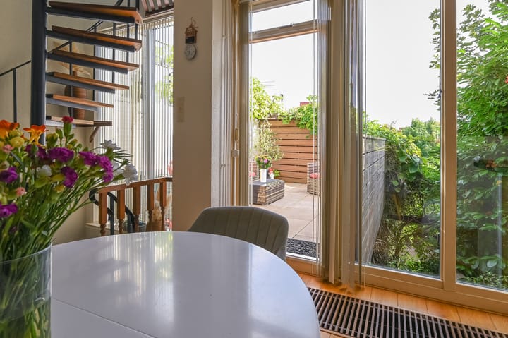 Foto 18 van Marnixstraat 59