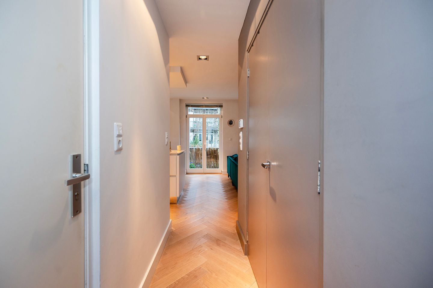 Foto 10 van Waalstraat 85-1