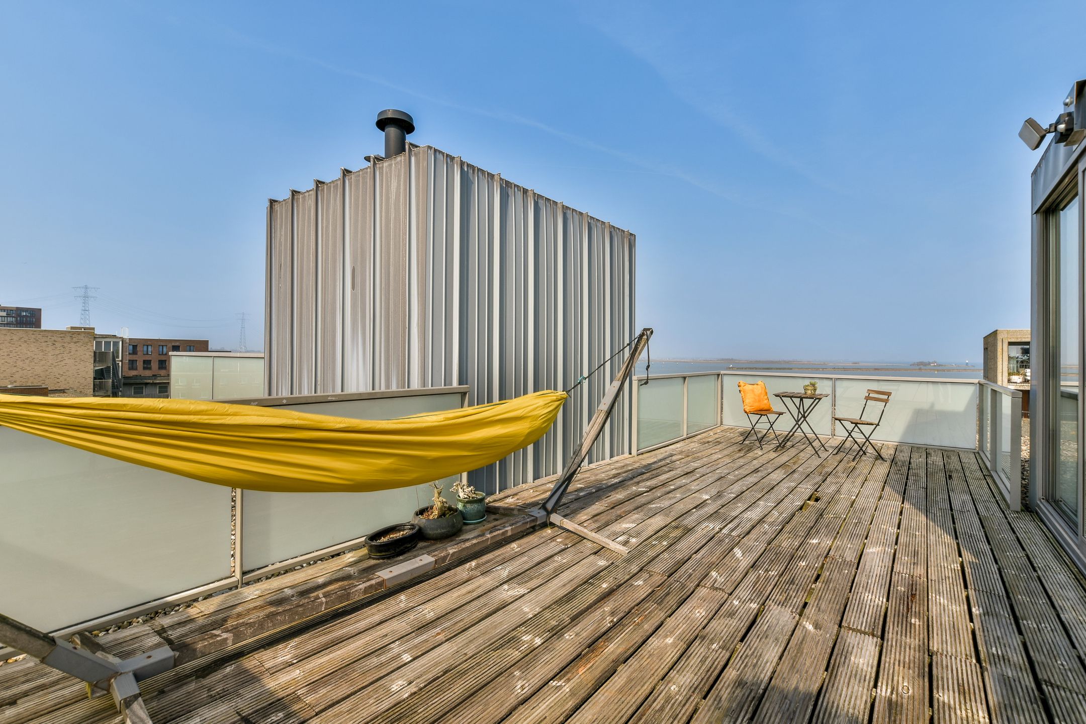 Foto 3 van Bert Haanstrahof 24