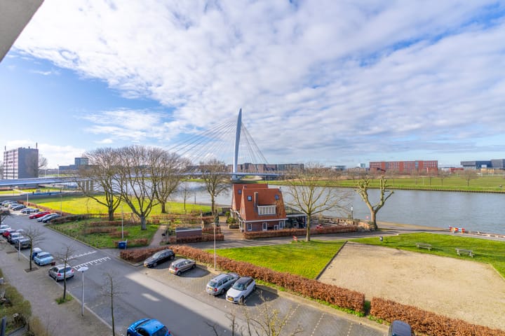 Foto 25 van Rooseveltlaan 484