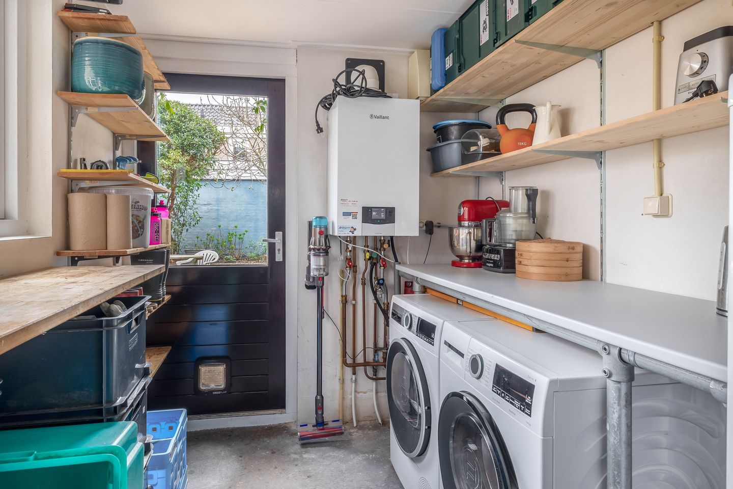 Foto 10 van Waldeck Pyrmontstraat 14-ZW