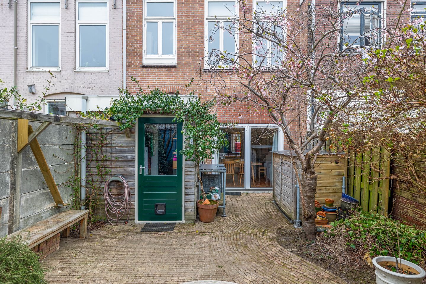 Foto 14 van Waldeck Pyrmontstraat 14-ZW