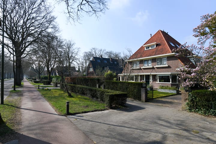 Photo 3 of Torenlaan 12