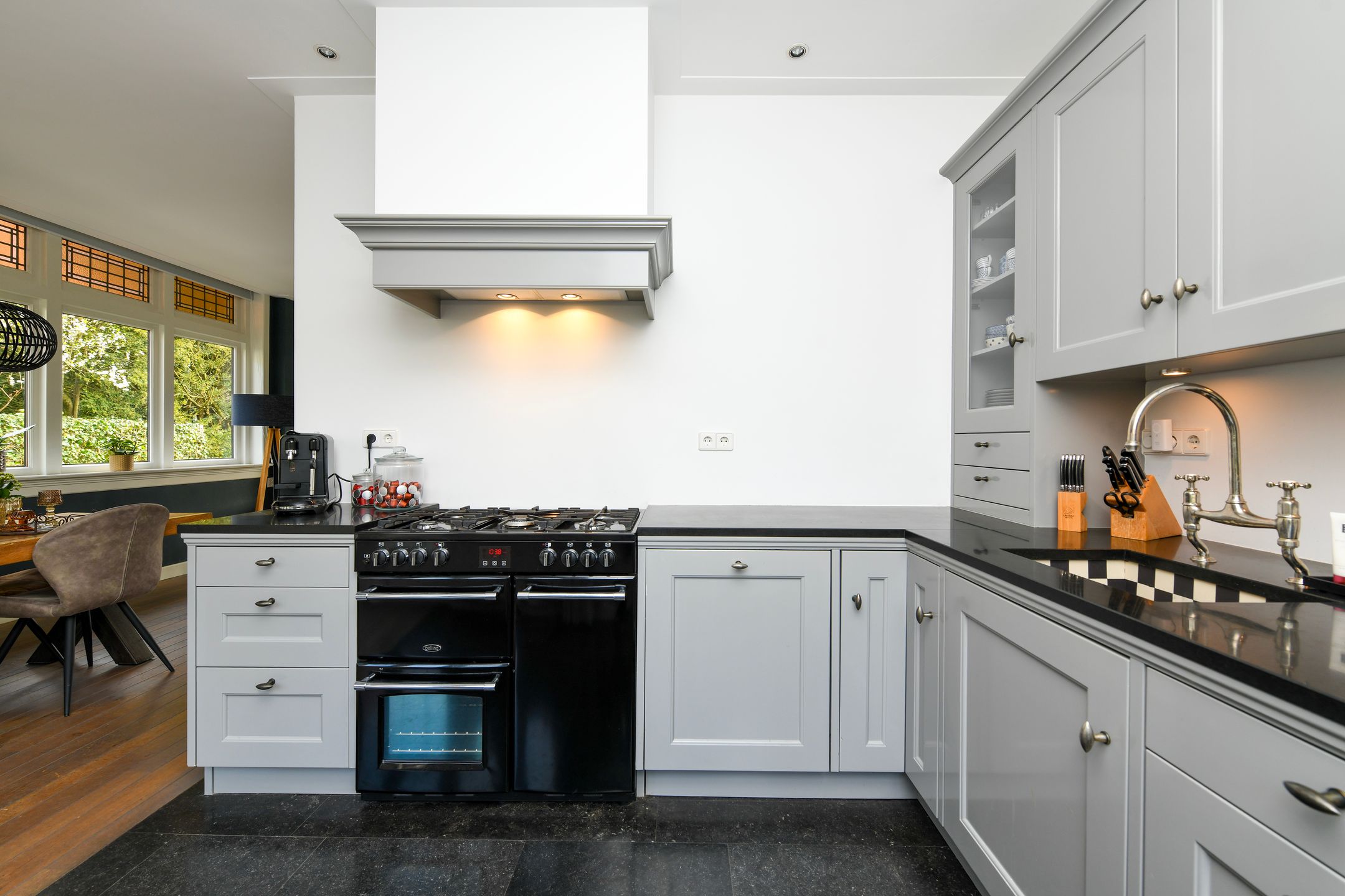 Photo 9 of Torenlaan 12