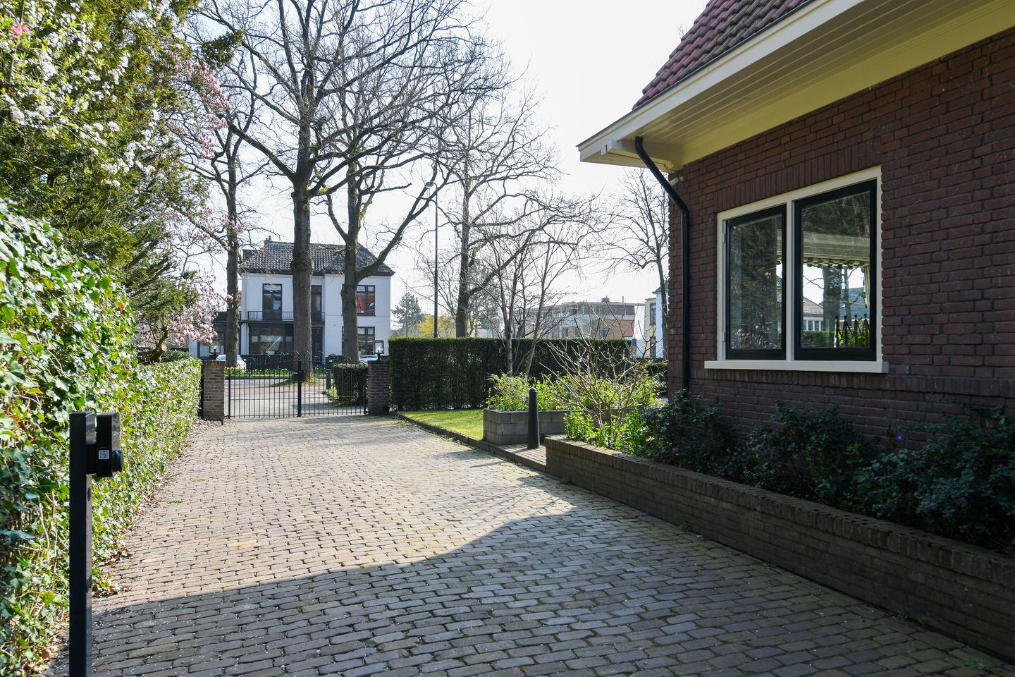 Photo 35 of Torenlaan 12