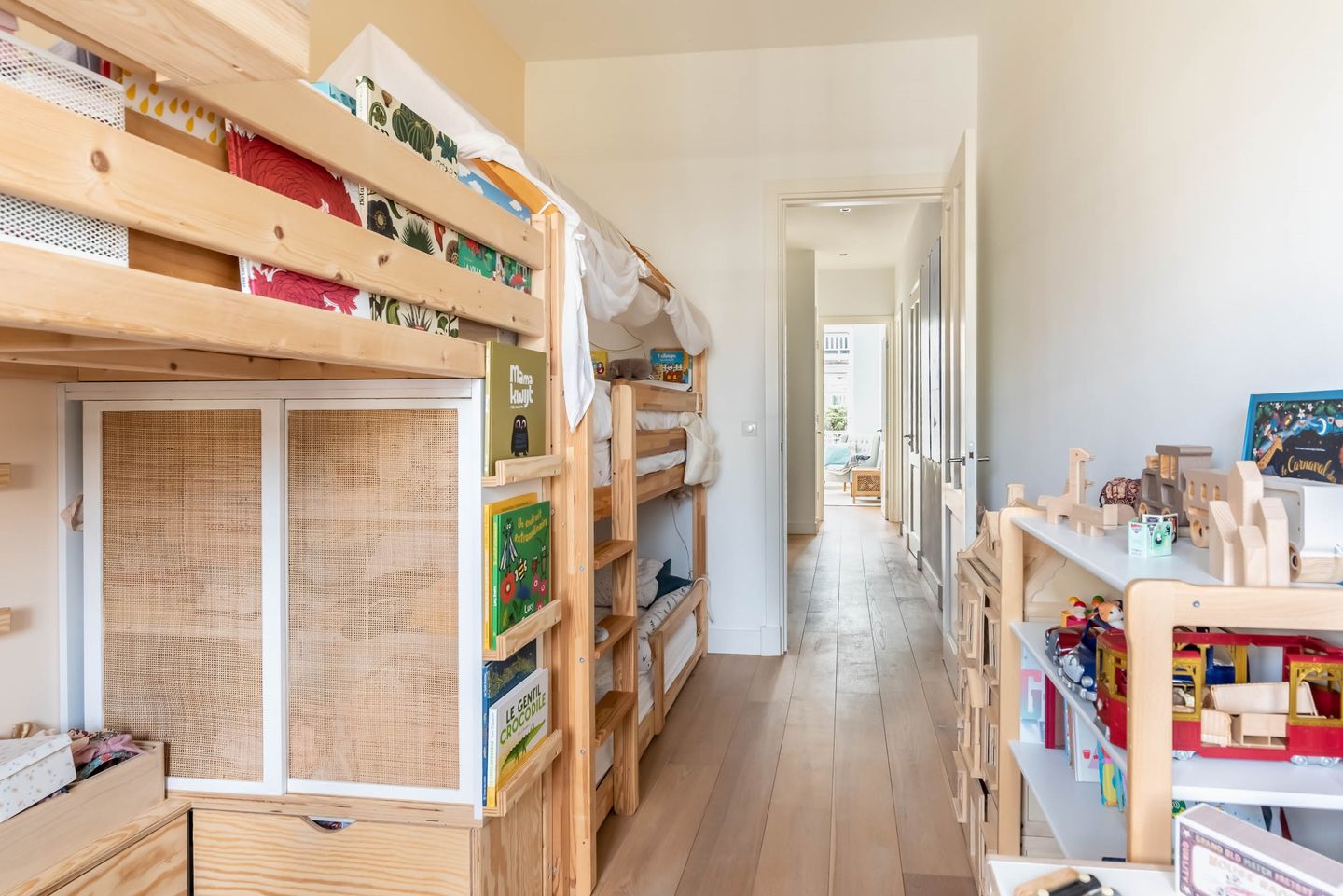 Photo 20 of Nicolaas Maesstraat 75-C