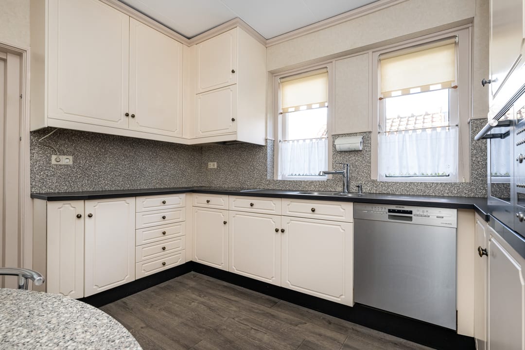 Foto 11 van Juliana van Stolberglaan 21