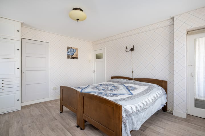 Foto 16 van Juliana van Stolberglaan 21