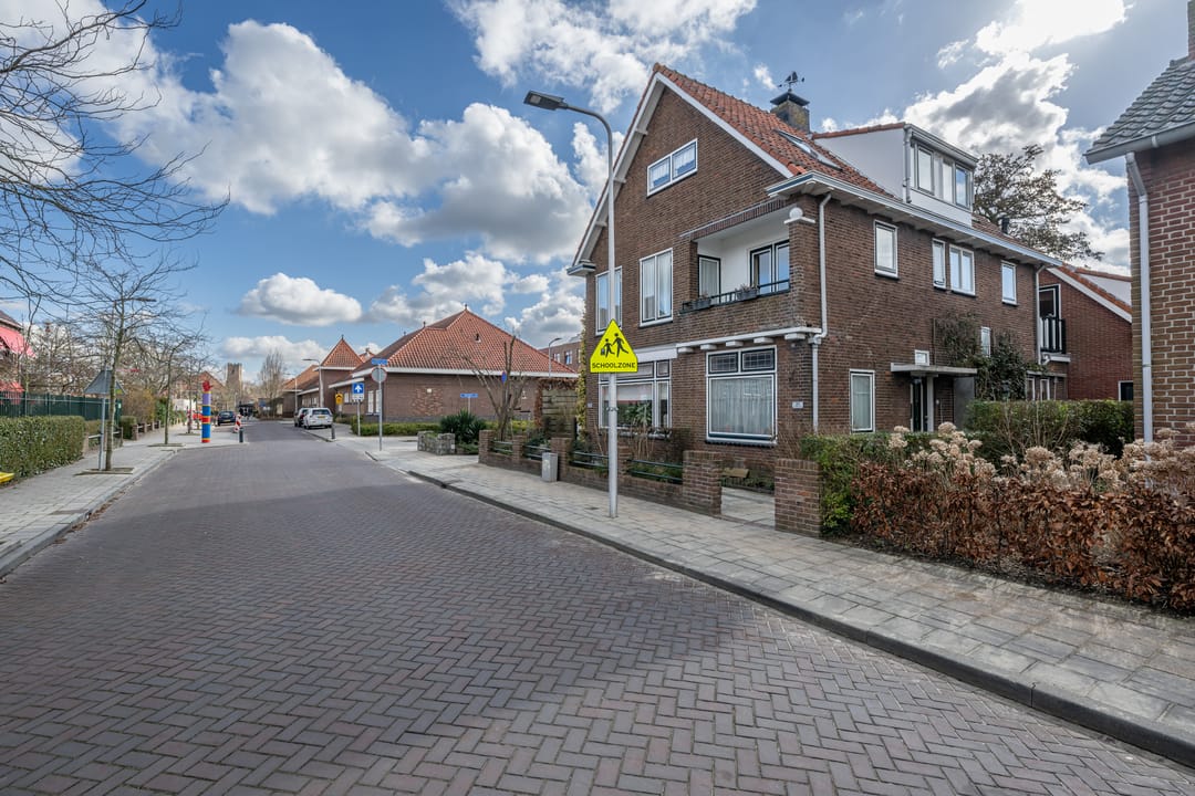 Foto 37 van Juliana van Stolberglaan 21