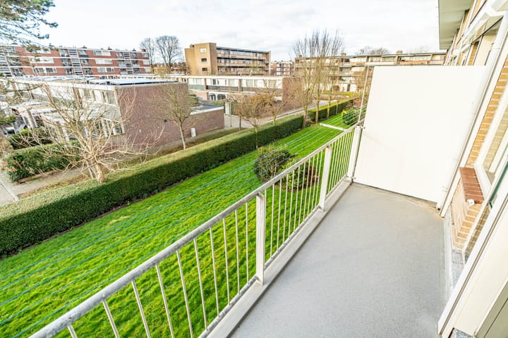 Photo 34 of Kuyperstraat 22