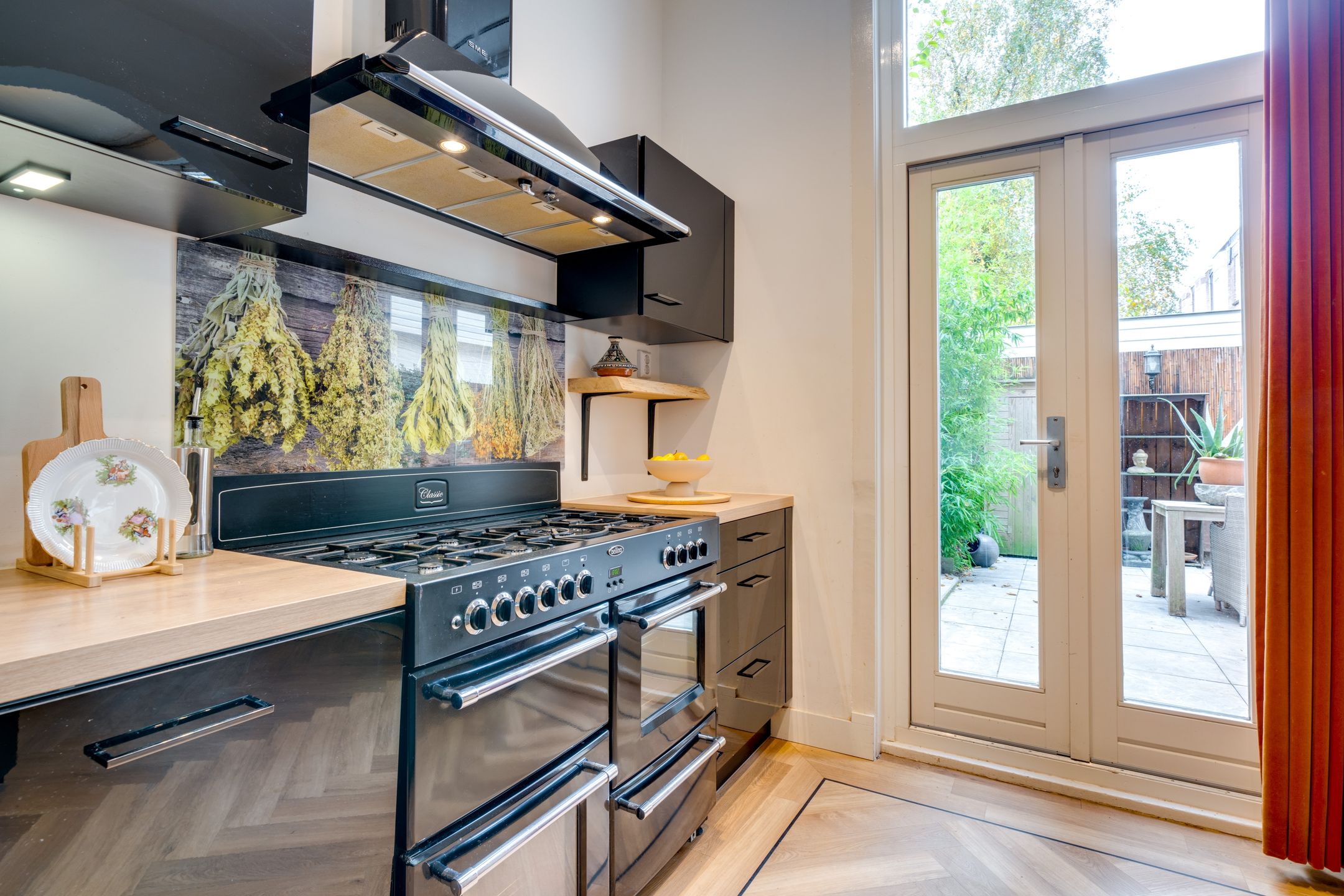 Photo 27 of Cornelis Schuytstraat 62