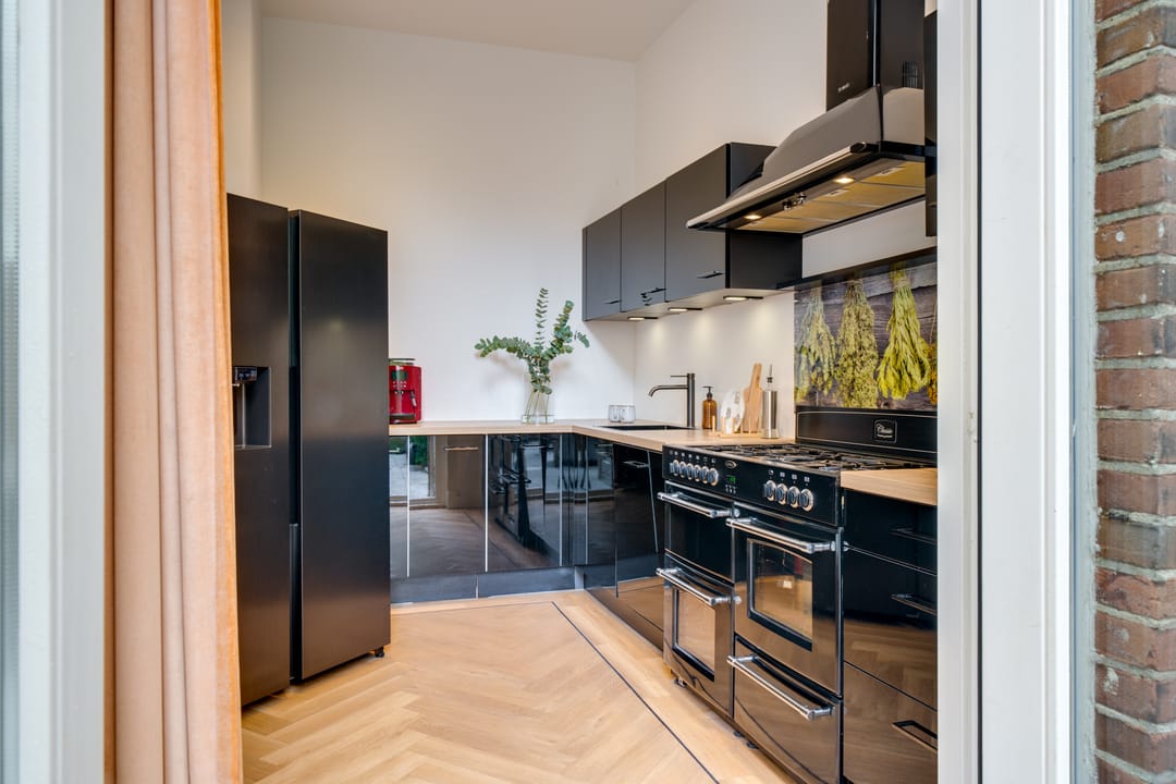 Photo 28 of Cornelis Schuytstraat 62