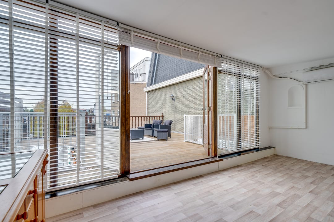 Photo 86 of Cornelis Schuytstraat 62