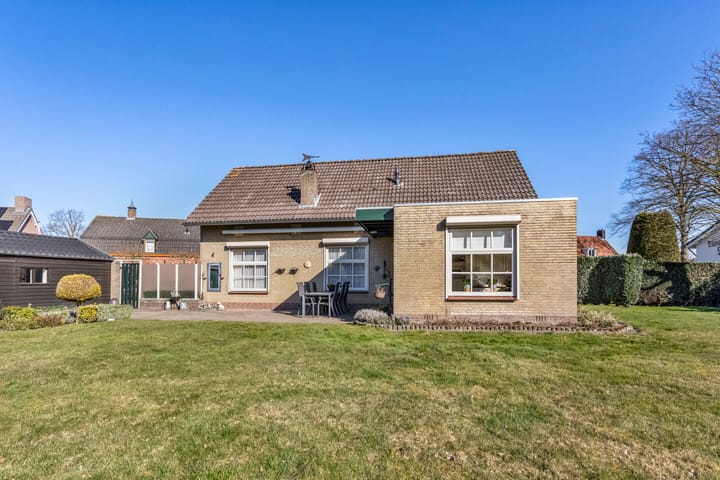 Foto 33 van Kapelweg 2