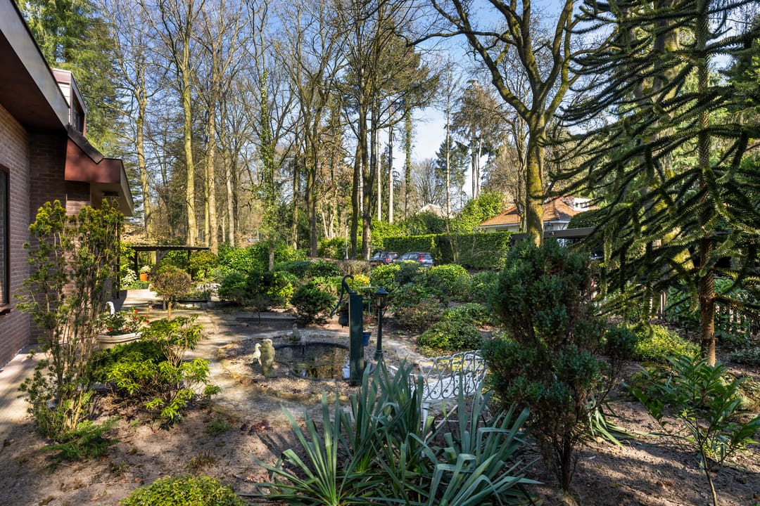 Photo 41 of Nieuwe Laaklaan 1-C