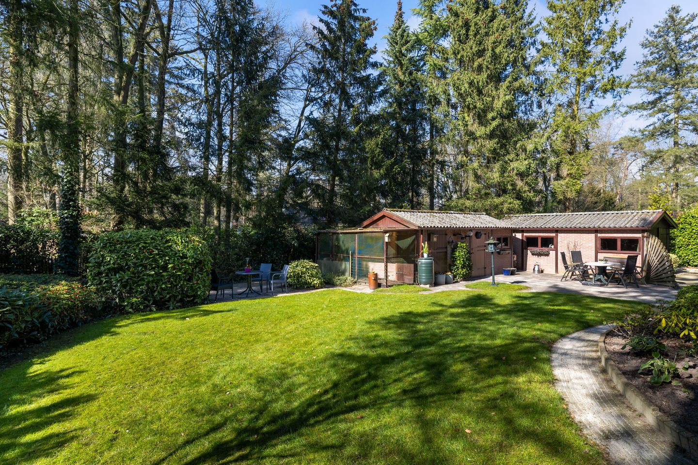 Photo 44 of Nieuwe Laaklaan 1-C