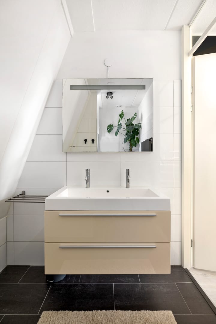 Foto 18 van Bé van den Doolstraat 17